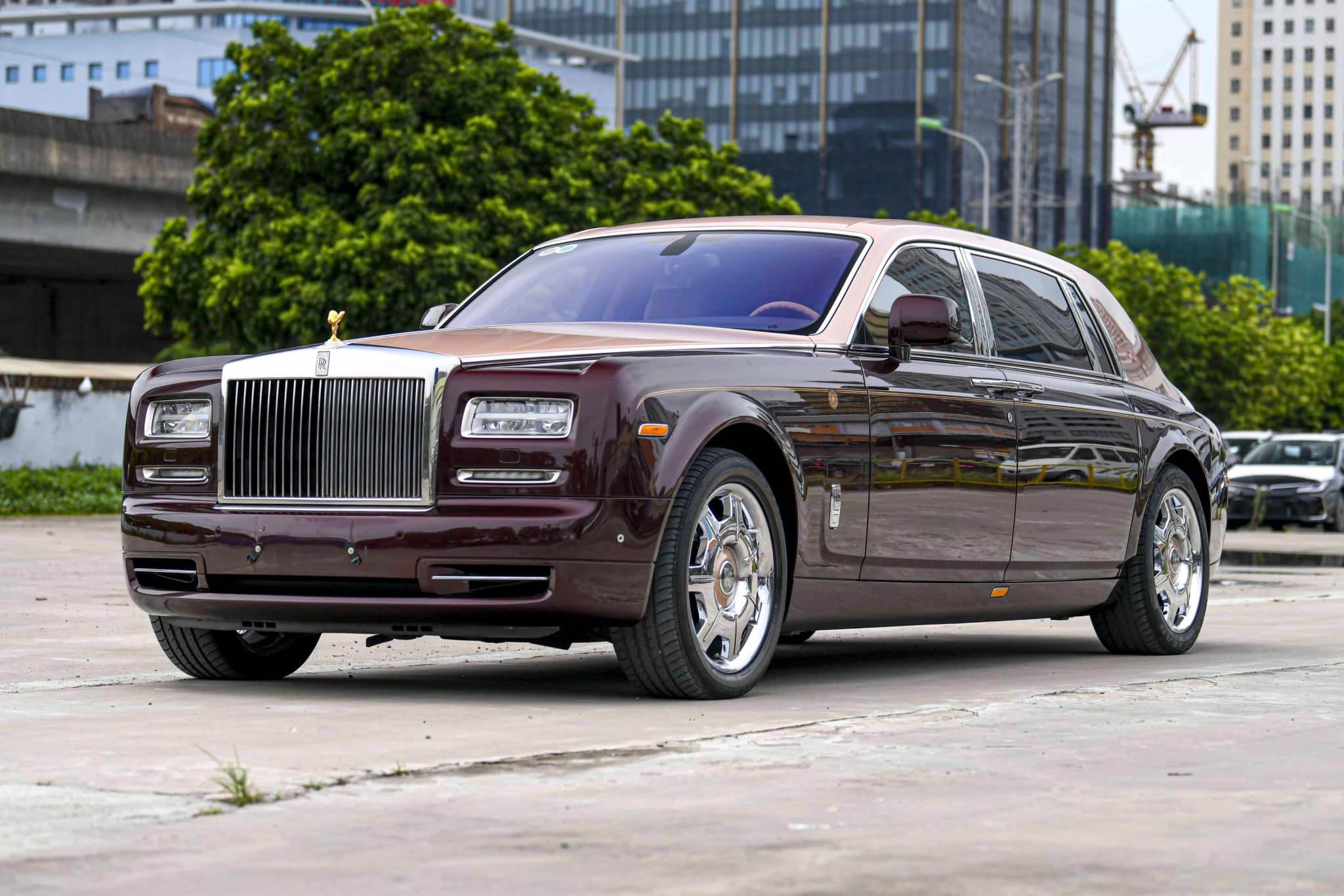 Mua bán RollsRoyce Phantom 2015 giá 32 tỉ  22330617