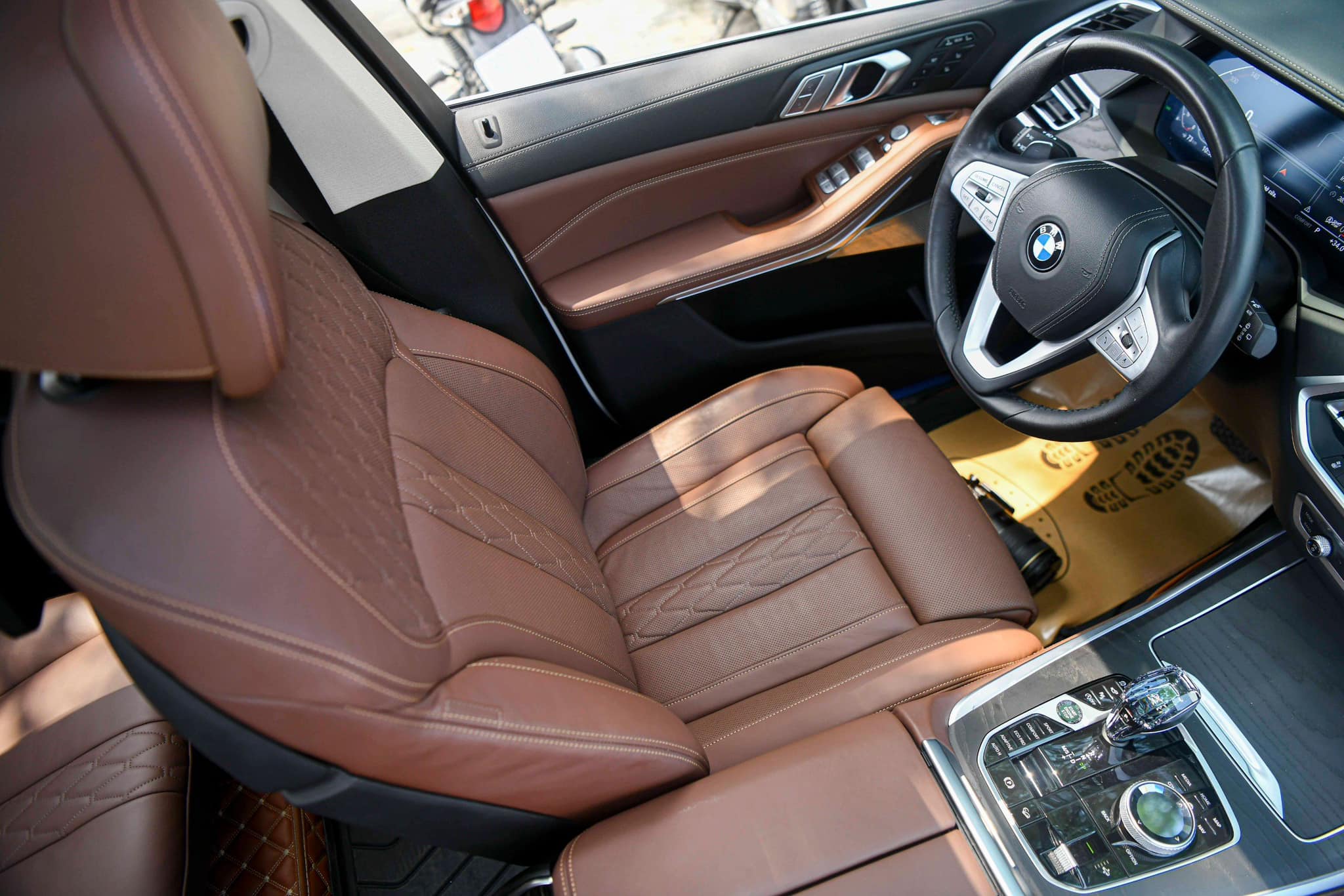 BMW X7 full